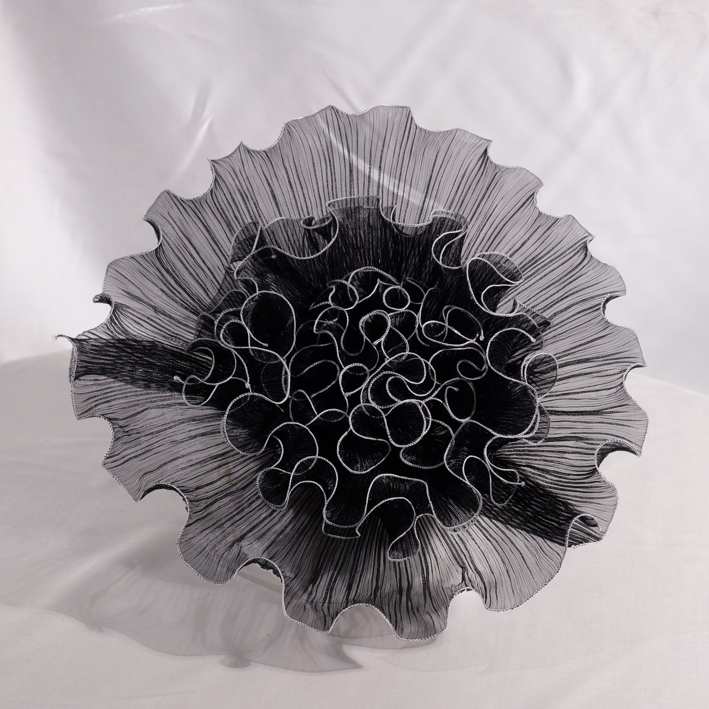 Bomng Nocturne Sheer Premium Flower
