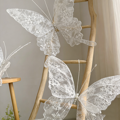 Bomng Velvet Wing Lace Art Accent