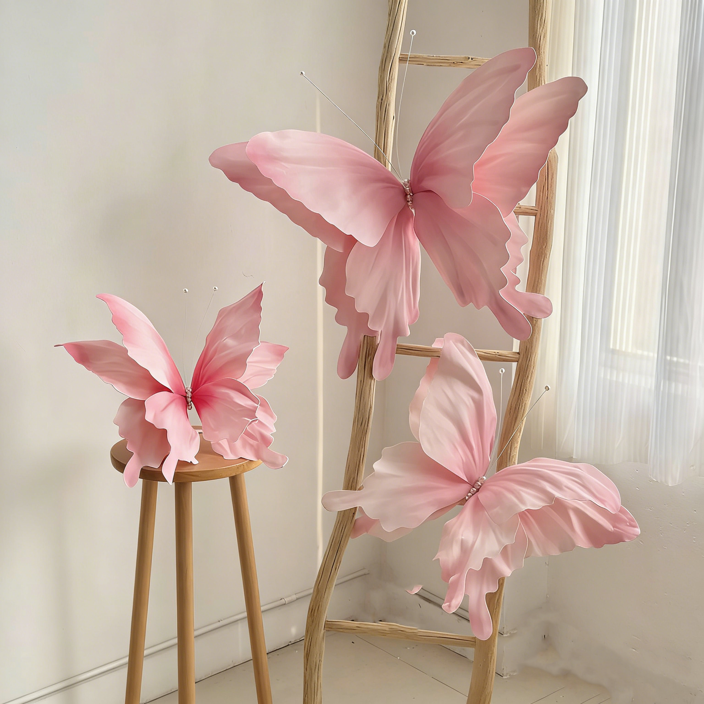 Bomng Ethereal Flutter Art Accent