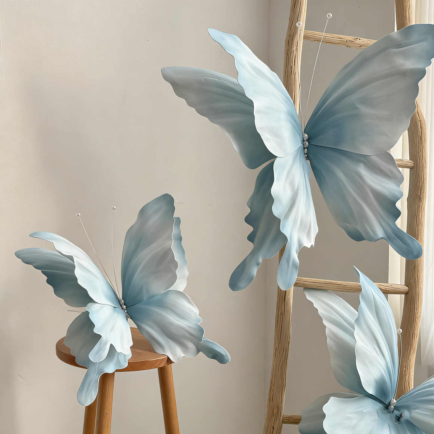 Bomng Ethereal Flutter Art Accent